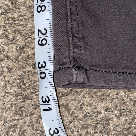 Women’s Maurices Grey Skinny Jeans (S-R) - Picture 3 of 5